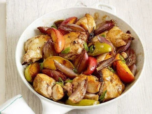 Breast of chicken with apples